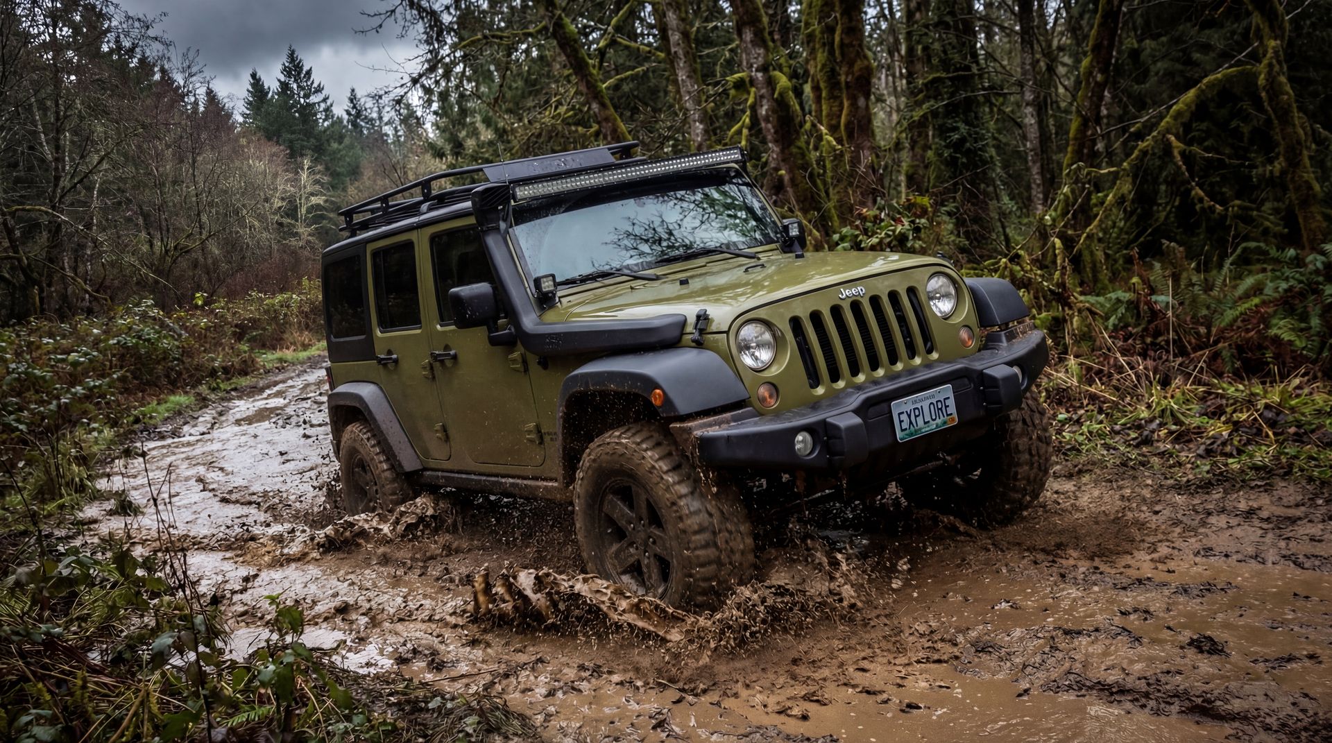 小蓝视频越野视频：牧马人392 V8重度改装全过程实录